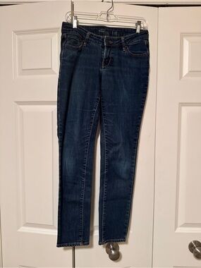 Old Navy Dark Blue Skinny Jeans Size 6